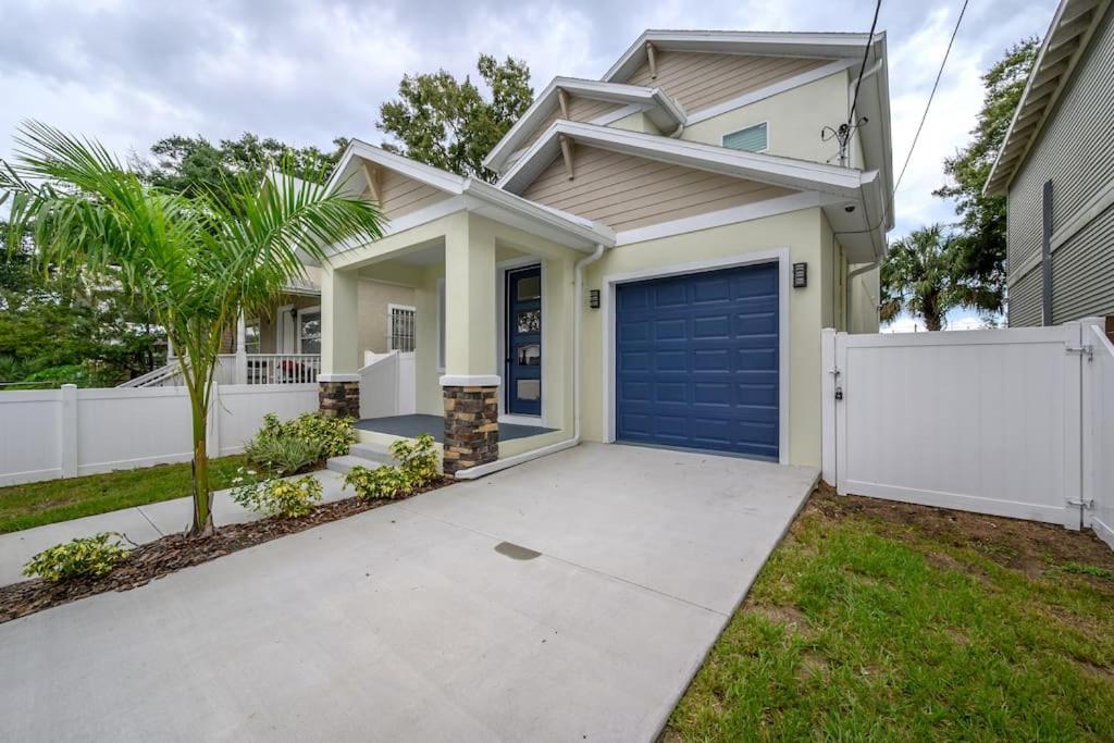 Cozy And Spacious 4Br House With Pool In Tampa Buitenkant foto