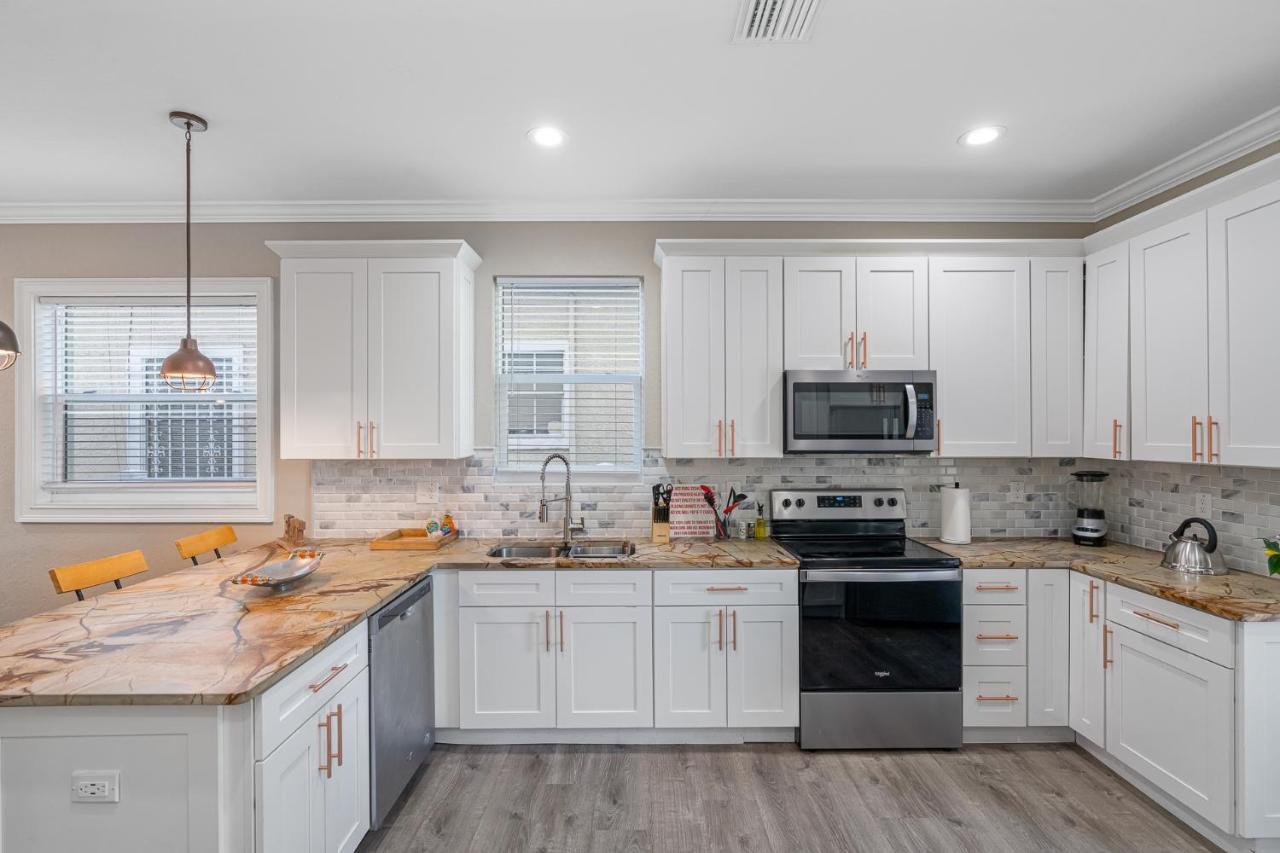 Cozy And Spacious 4Br House With Pool In Tampa Buitenkant foto