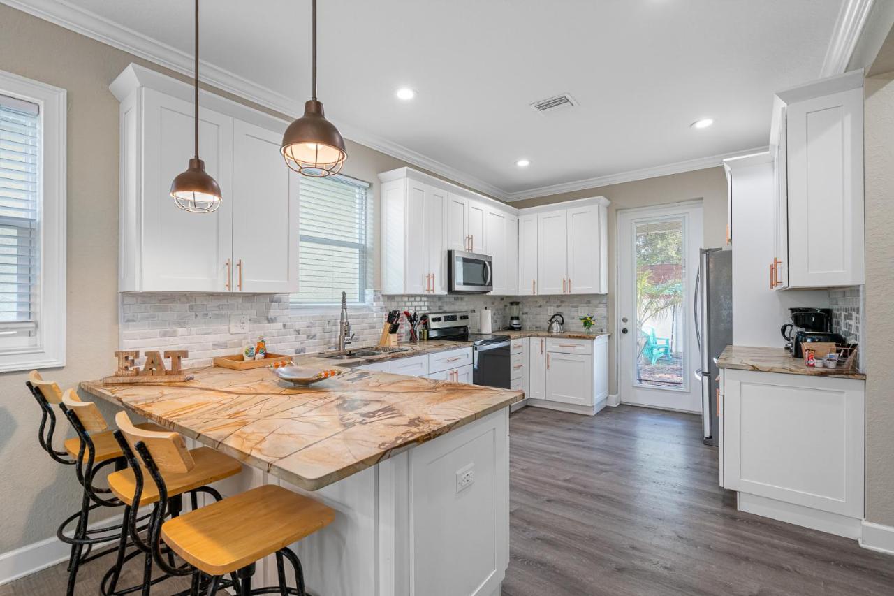 Cozy And Spacious 4Br House With Pool In Tampa Buitenkant foto