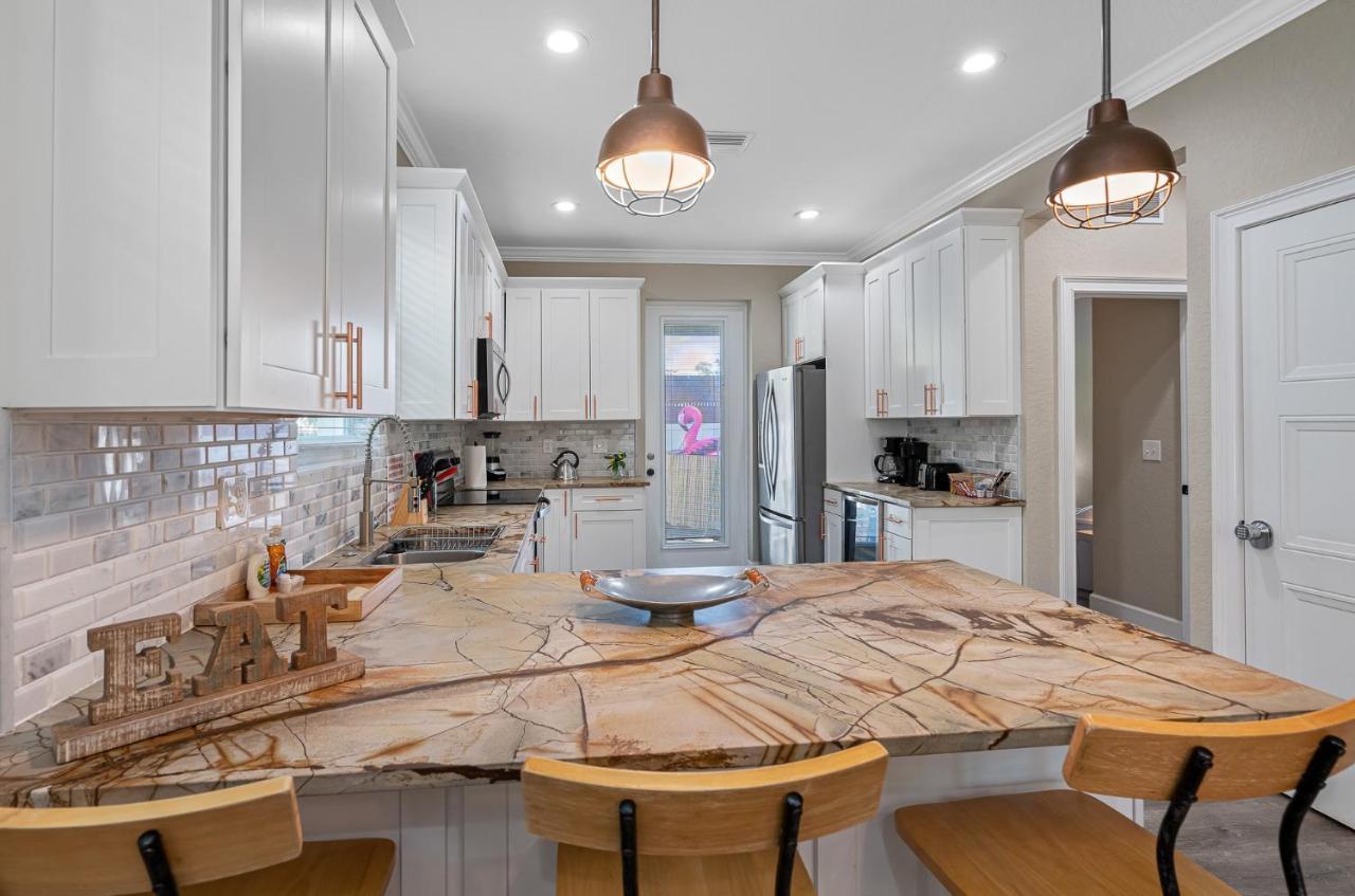 Cozy And Spacious 4Br House With Pool In Tampa Buitenkant foto